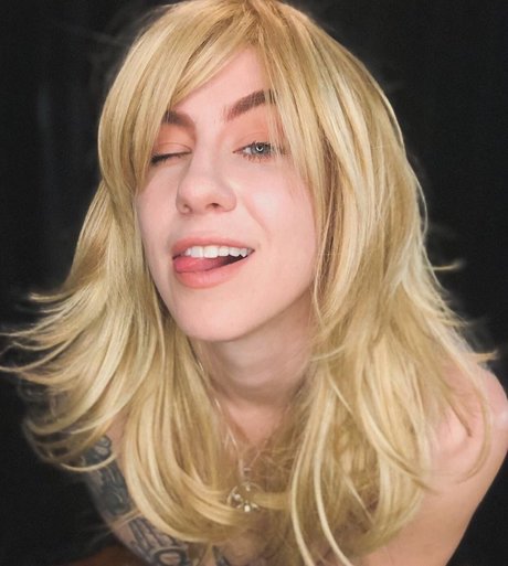 Comicbookgirl19