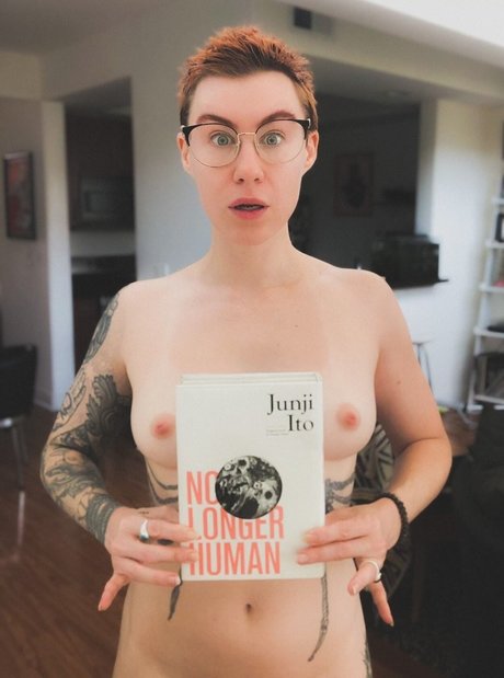 Comicbookgirl19