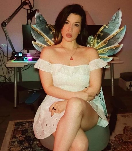 Photo nue de fuite OnlyFans de Kat Gunn