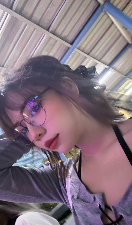 Photo nue de fuite OnlyFans de Risanomsyu