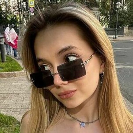Photo nue de fuite OnlyFans de Alyona Bobrova