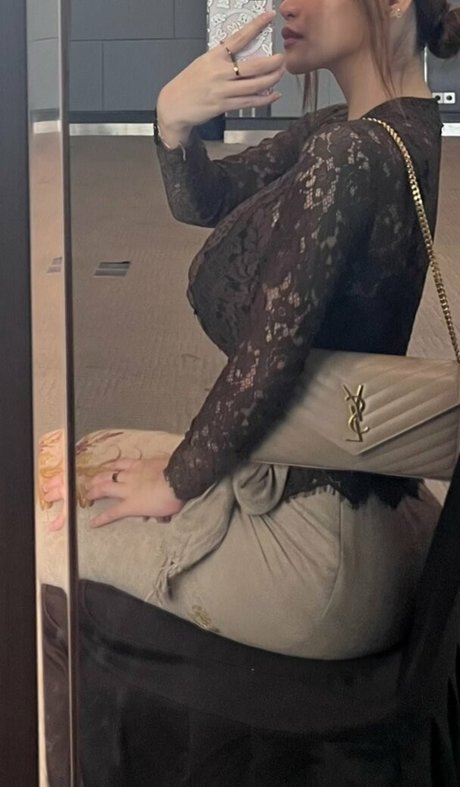 Photo nue de fuite OnlyFans de Anastasya Khosasih