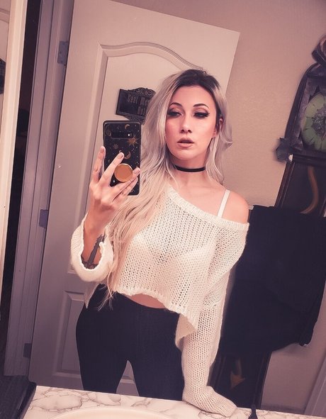 Lindsay Elyse