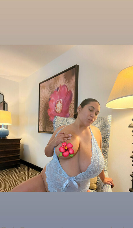 Photo nue de fuite OnlyFans de Roserayyunlocked