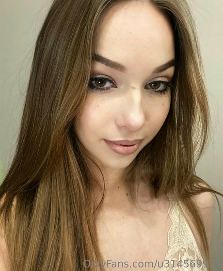 Photo nue de fuite OnlyFans de Ayanamireii