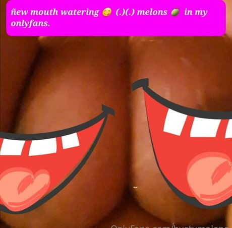 Photo nue de fuite OnlyFans de Bustymalone