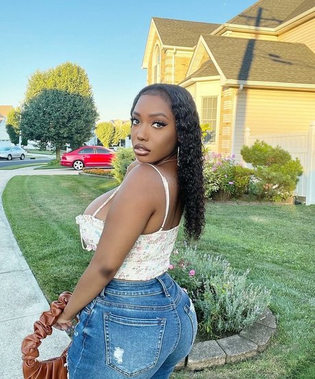 Photo nue de fuite OnlyFans de Mswandaxo