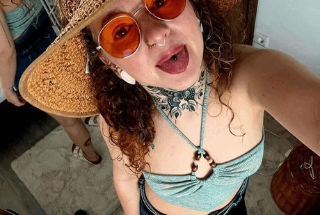 Photo nue de fuite OnlyFans de Maryjane Auryn