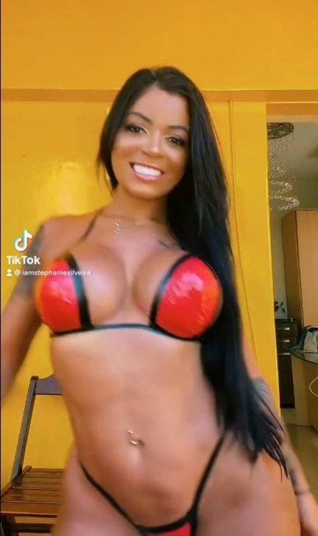 Stephanie Silveira