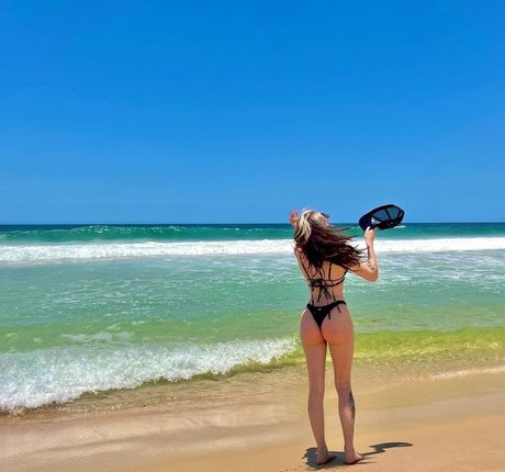 Photo nue de fuite OnlyFans de Mariza Scheid