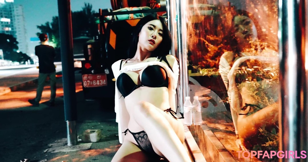 Photo nue de fuite OnlyFans de Girlcrushfancam #1078