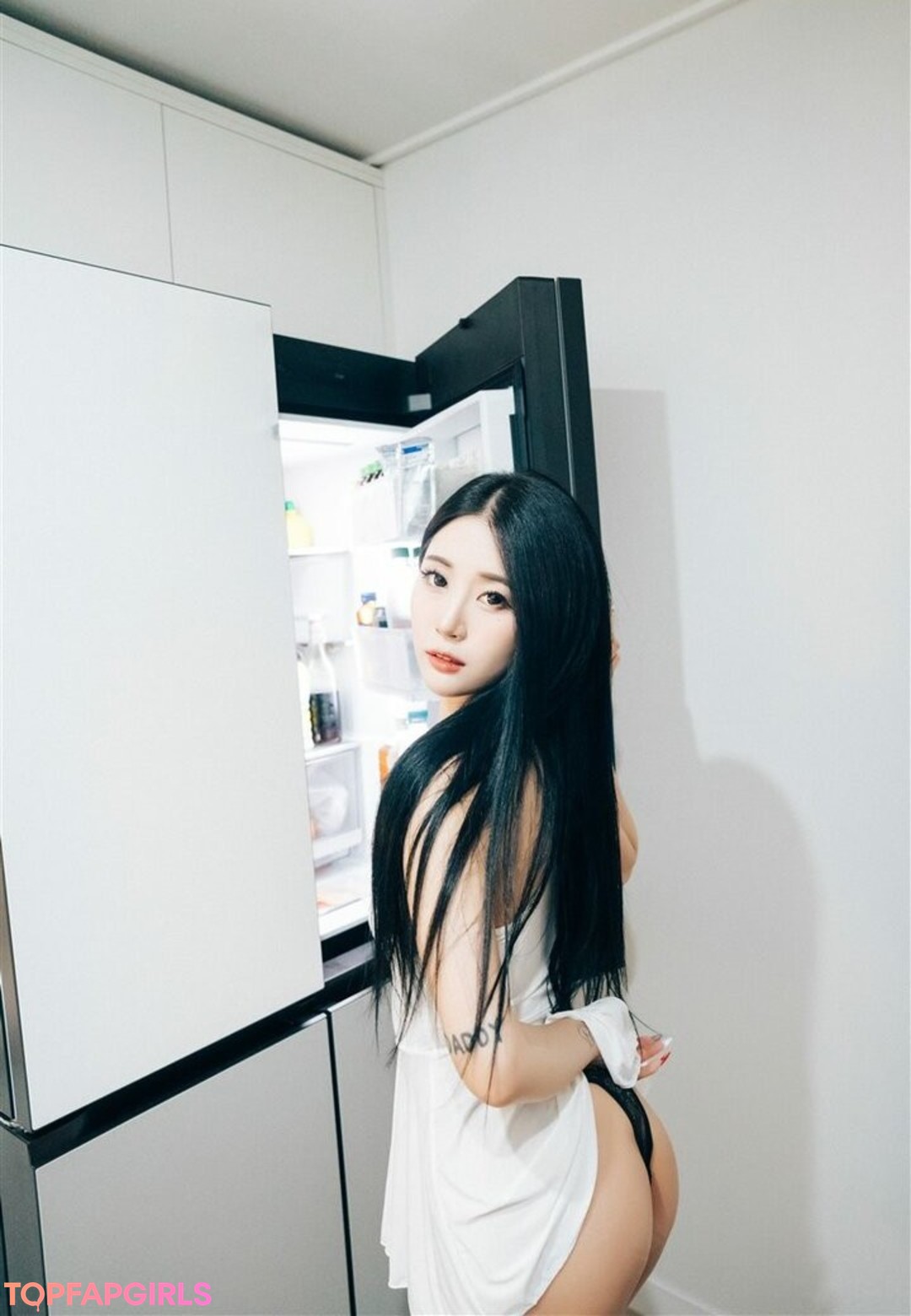 Photo nue de fuite OnlyFans de Girlcrushfancam #1105