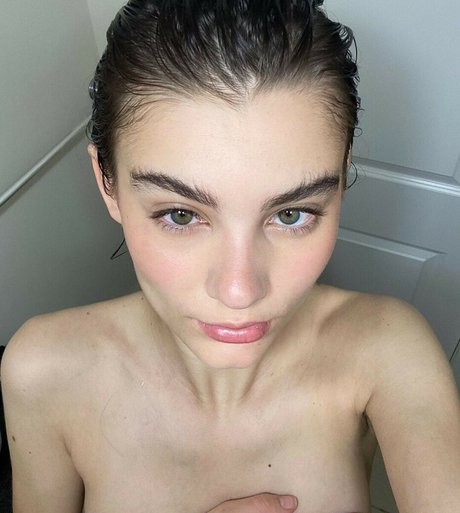 Photo nue de fuite OnlyFans de Bec Lauder