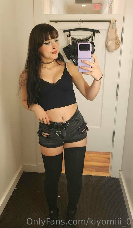 Photo nue de fuite OnlyFans de Kiyomiii0