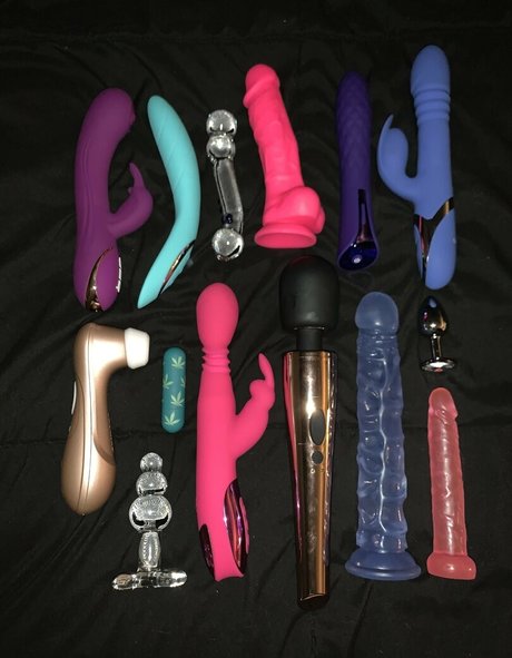 Photo nue de fuite OnlyFans de Sluttylilrose