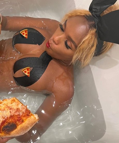 Photo nue de fuite OnlyFans de Janelle Monae