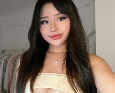 Photo nue de fuite OnlyFans de Ashlyne