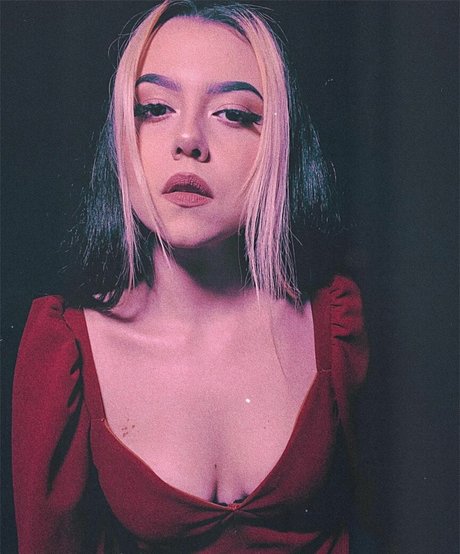 Violet Orlandi