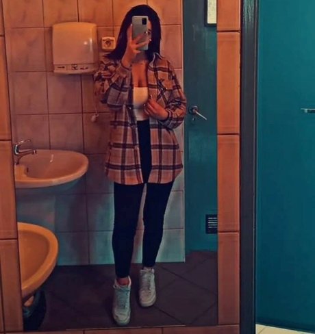 Photo nue de fuite OnlyFans de Wiktoria Bystro
