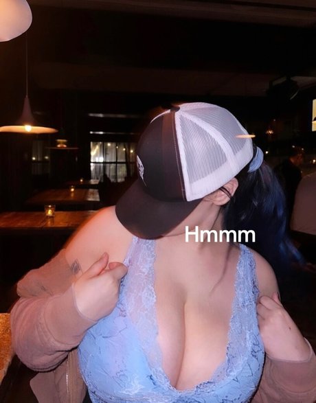 Photo nue de fuite OnlyFans de Rnzxx32