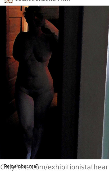 Exhibitionistatheartxo