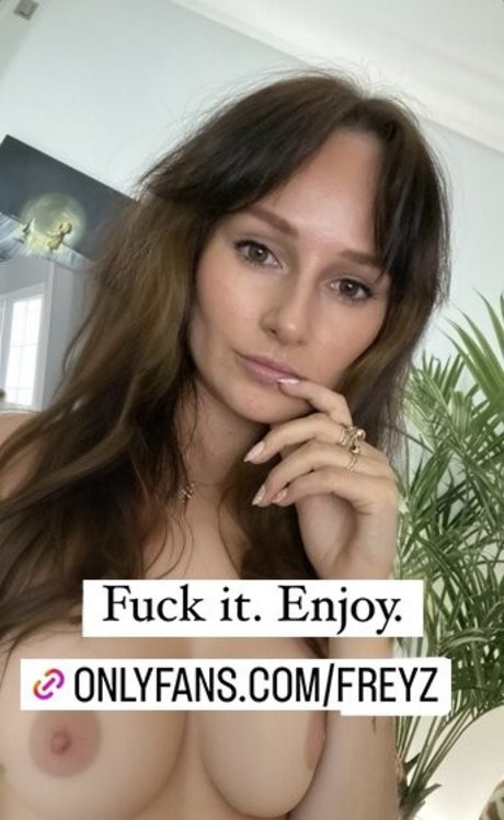 Photo nue de fuite OnlyFans de Freya Nightingale