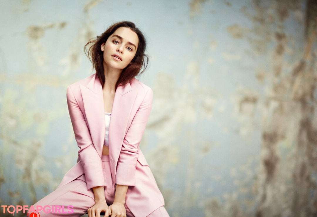 Photo nue de fuite OnlyFans de Emilia Clarke #1014