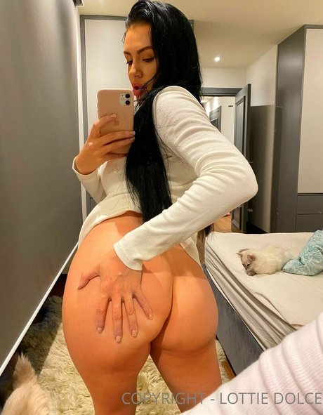 Photo nue de fuite OnlyFans de Lottiedolce