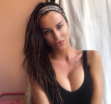 Photo nue de fuite OnlyFans de Antonella Mosetti