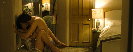 Anne Hathaway