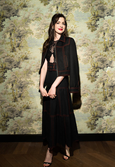 Anne Hathaway