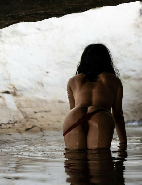 Photo nue de fuite OnlyFans de Yoixuan