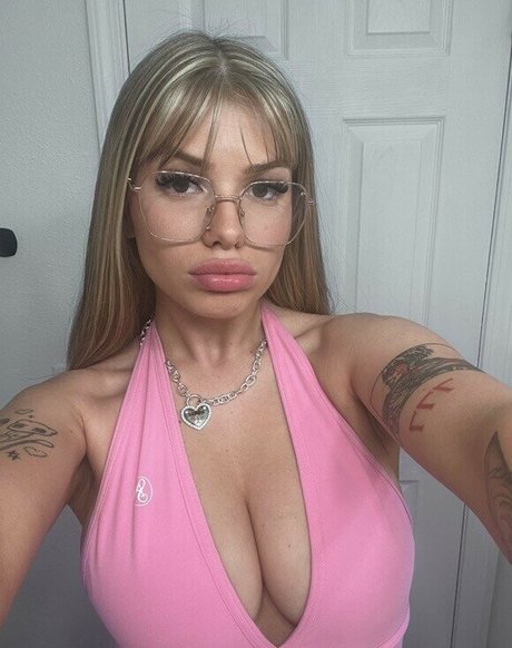 Photo nue de fuite OnlyFans de Poponthechugs