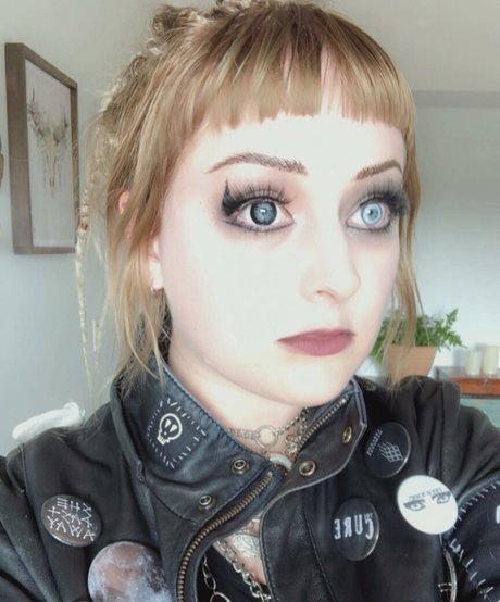 Photo nue de fuite OnlyFans de Mother Macabre