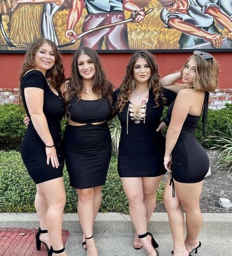 Hashemi Sisters