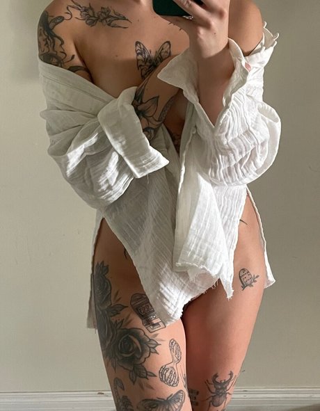 Photo nue de fuite OnlyFans de Bugurl