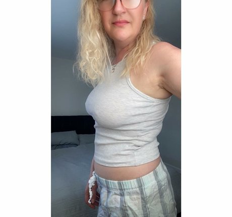 Milf Shelley
