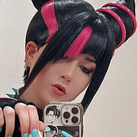 Photo nue de fuite OnlyFans de Akemiislewd