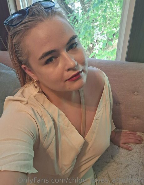 Photo nue de fuite OnlyFans de Chloelovesattention