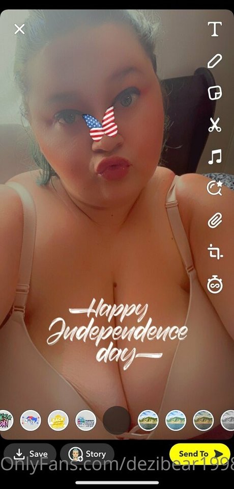 Photo nue de fuite OnlyFans de Dezibear1998