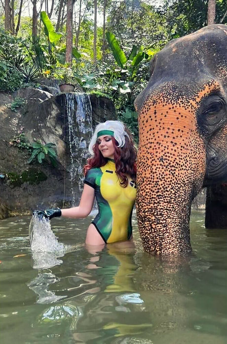 Agflower Cosplay