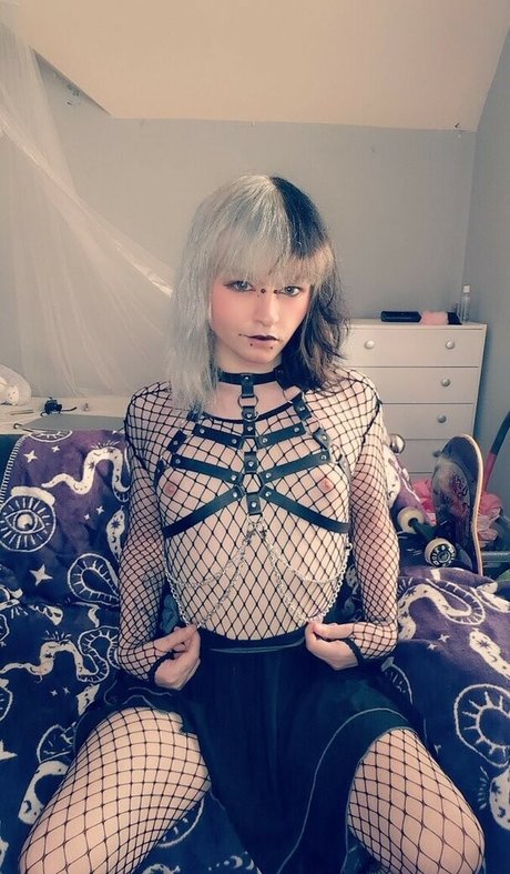 Photo nue de fuite OnlyFans de Faye Hizuki