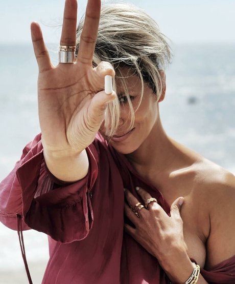 Photo nue de fuite OnlyFans de Halle Berry