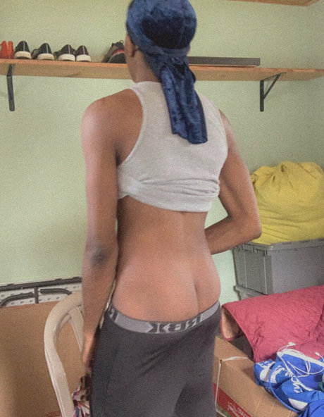 Photo nue de fuite OnlyFans de Mincoxxx