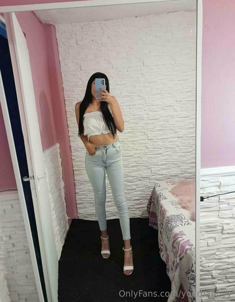 Photo nue de fuite OnlyFans de Yourbabbyy