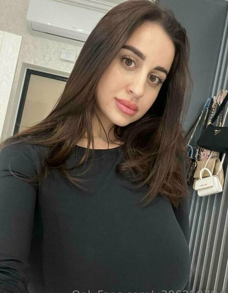 Photo nue de fuite OnlyFans de Yourhabibi