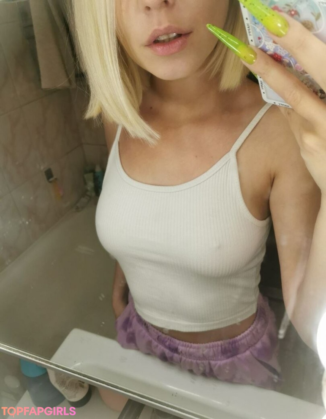Photo nue de fuite OnlyFans de Funsnail #1536