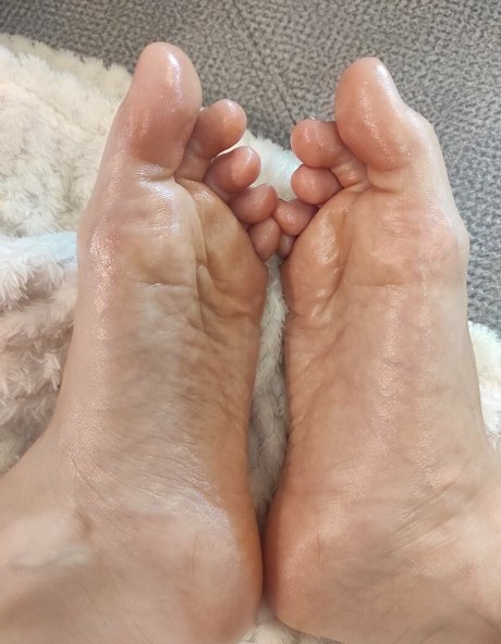 Footjobsqueen