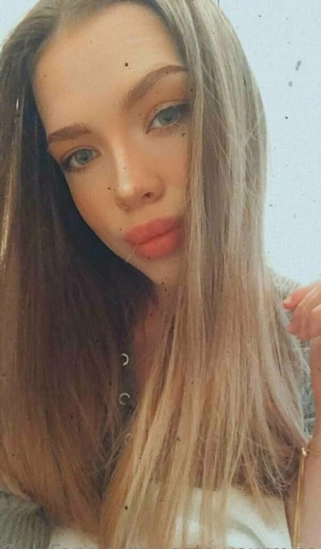 Photo nue de fuite OnlyFans de Agatayourmiss