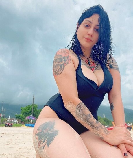 Photo nue de fuite OnlyFans de Deborah Milano